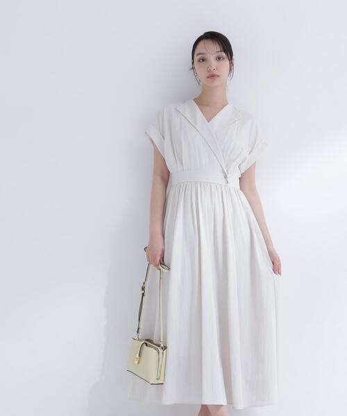 NATURAL BEAUTY BASIC(ナチュラルビューティーベーシック)の「カシュクールフレンチスリーブワンピース(ワンピース・レディース・ネイビー/ブルー/オフホワイト・P/S/SMALL/MEDIUM)」の2枚目の写真