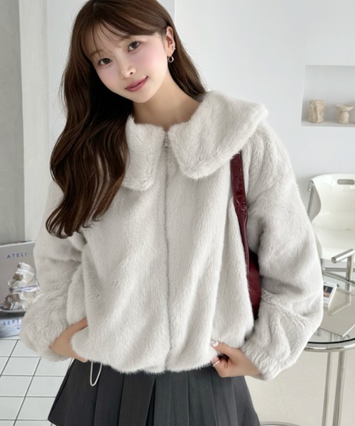 Ada.(エイダ)の「ラビットファー ビッグカラー ショートコート(ステンカラーコート・レディース・ブラウン/オフホワイト/アイボリー・M)」の2枚目の写真