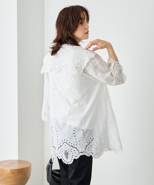 RIVE DROITE（リヴドロワ）の「【à Nice】【インド綿/手洗い可】カットワークレースシャツ　(カットワークレース/夏服)（シャツ/ブラウス・レディース・ブラック/オフホワイト・FREE）」の4枚目の写真