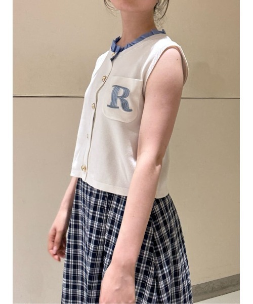 REDYAZEL(レディアゼル)の「Rロゴレイヤードフリルノースリーブカーディガン(カーディガン/ボレロ・レディース・ホワイト/ベージュ/ネイビー/ミント・FREE)」の18枚目の写真