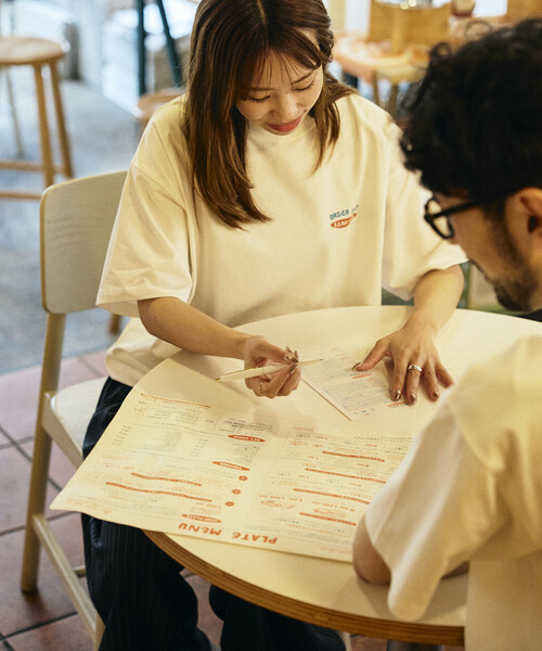 FREAK'S STORE(フリークスストア)の「EENY × FREAK'S STORE マルチファンクション バックプリント スピンドルTシャツ(Tシャツ/カットソー・メンズ・その他15/その他9・LARGE/MEDIUM/X-LARGE)」の22枚目の写真