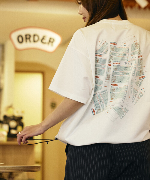 FREAK'S STORE(フリークスストア)の「EENY × FREAK'S STORE マルチファンクション バックプリント スピンドルTシャツ(Tシャツ/カットソー・メンズ・その他15/その他9・LARGE/MEDIUM/X-LARGE)」の16枚目の写真