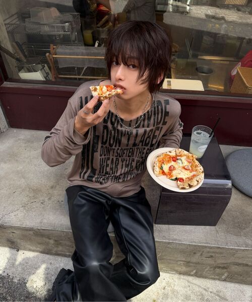 LANARCHIVE（ランアーカイブ）の「[0125] クロススタッズレザーパンツ - ブラック（その他パンツ・レディース・ブラック・1/2）」の5枚目の写真