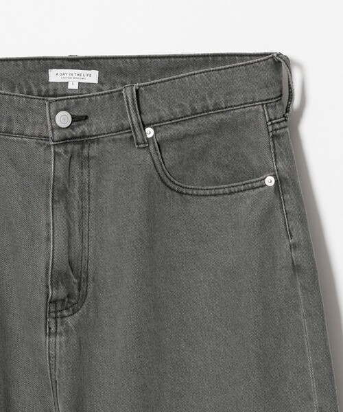 A DAY IN THE LIFE UNITED ARROWS(アデイインザライフユナイテッドアローズ)の「5ポケット デニム バギー ショーツ<A DAY IN THE LIFE>(その他パンツ・メンズ・ブラック/ホワイト/コバルトブルー・L/M)」の18枚目の写真