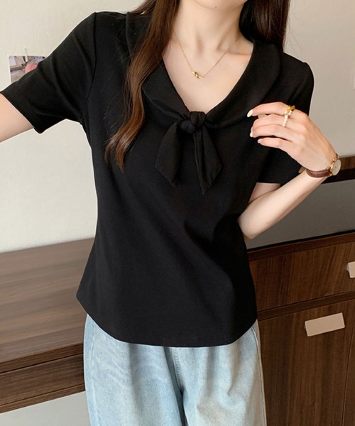 2ly2（トゥーリートゥー）の「ビッグリボンデザイン 半袖カットソー / フェミニンリボントップス（Tシャツ/カットソー・レディース・ベージュ/ブルー/ブラック・FREE）」の5枚目の写真