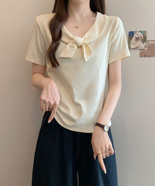 2ly2（トゥーリートゥー）の「ビッグリボンデザイン 半袖カットソー / フェミニンリボントップス（Tシャツ/カットソー・レディース・ベージュ/ブルー/ブラック・FREE）」の6枚目の写真