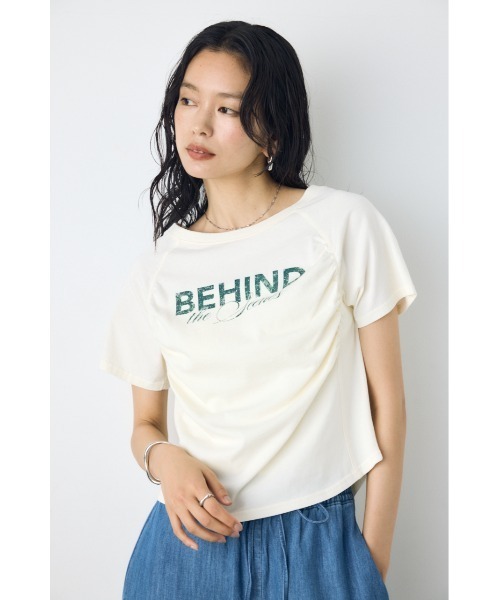 AZUL by moussy(アズールバイマウジー)の「フロントギャザーカラーロゴTシャツ(Tシャツ/カットソー・レディース・ライトブラック/オフホワイト/ブルー・FREE)」の4枚目の写真