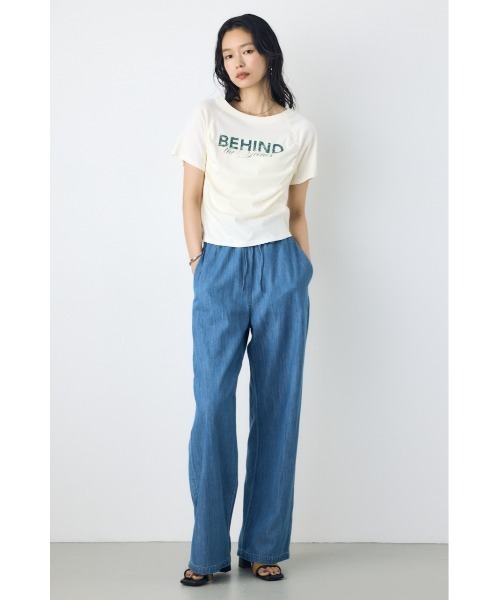 AZUL by moussy(アズールバイマウジー)の「フロントギャザーカラーロゴTシャツ(Tシャツ/カットソー・レディース・ライトブラック/オフホワイト/ブルー・FREE)」の7枚目の写真