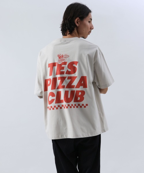 The Endless Summer(エンドレスサマー)の「WEB/FLAG LTD PIZZA CLUB TEE(Tシャツ/カットソー・メンズ・サンドベージュ/ホワイト・LARGE/MEDIUM/X-LARGE)」の14枚目の写真