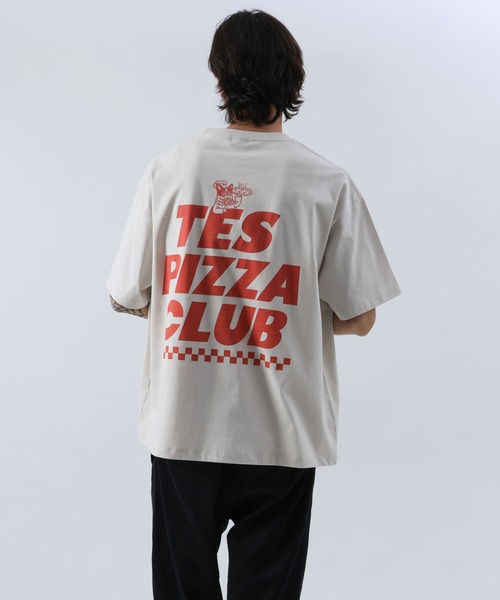 The Endless Summer(エンドレスサマー)の「WEB/FLAG LTD PIZZA CLUB TEE(Tシャツ/カットソー・メンズ・サンドベージュ/ホワイト・LARGE/MEDIUM/X-LARGE)」の15枚目の写真