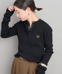FRED PERRY | [FRED PERRY/フレッドペリー] 別注 ワンポイントロゴ刺繍 ヘンリーネックリブニット(ニット/セーター)