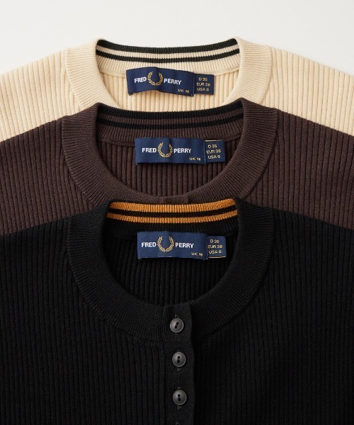 FRED PERRY（フレッドペリー）の「[FRED PERRY/フレッドペリー] 別注 ワンポイントロゴ刺繍 ヘンリーネックリブニット（ニット/セーター・レディース・ブラウン/オートミール/ブラック・8/10）」の4枚目の写真