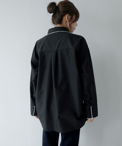 AMUU. PRECIEUSE(アムープレシューズ)の「パールカラーカフスシャツ(シャツ/ブラウス・レディース・ブルー/ブラック/オフホワイト・FREE)」の13枚目の写真