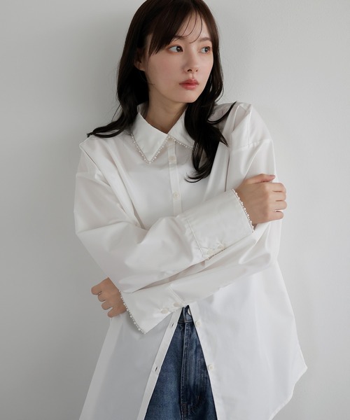 AMUU. PRECIEUSE(アムープレシューズ)の「パールカラーカフスシャツ(シャツ/ブラウス・レディース・ブルー/ブラック/オフホワイト・FREE)」の16枚目の写真