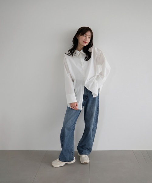 AMUU. PRECIEUSE(アムープレシューズ)の「パールカラーカフスシャツ(シャツ/ブラウス・レディース・ブルー/ブラック/オフホワイト・FREE)」の18枚目の写真