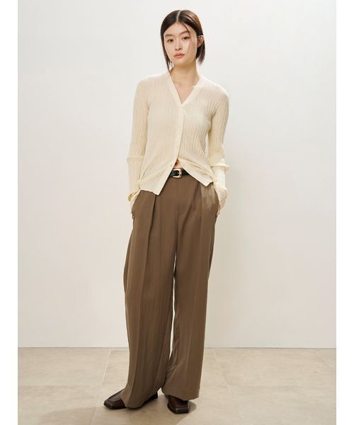 MIESROHE(ミースロエ)の「リラックスイージーパンツ(その他パンツ・レディース・ベージュ/ブラック/カーキ・1/0)」の5枚目の写真