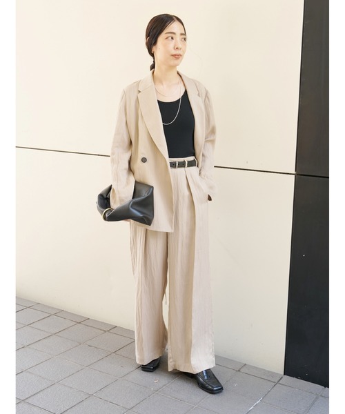 MIESROHE(ミースロエ)の「リラックスイージーパンツ(その他パンツ・レディース・ベージュ/ブラック/カーキ・1/0)」の8枚目の写真