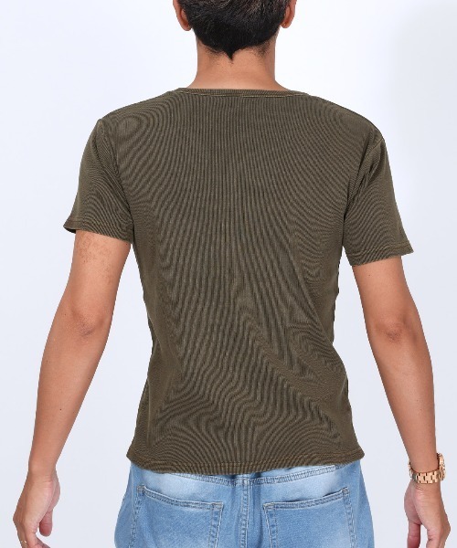 LUXSTYLE(ラグスタイル)の「ピグメントテレコVネックTシャツ(Tシャツ/カットソー・メンズ・チャコール/ブラウン・L/M)」の7枚目の写真
