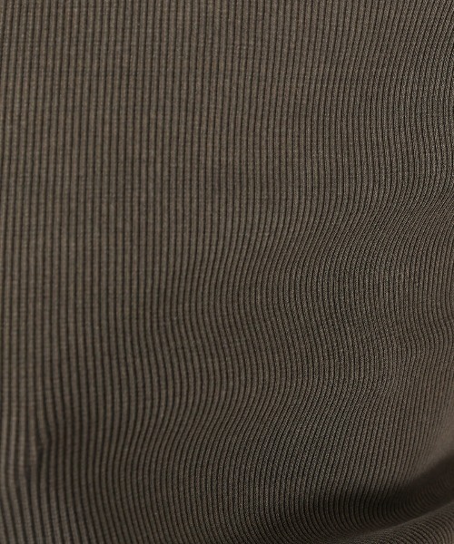 LUXSTYLE(ラグスタイル)の「ピグメントテレコVネックTシャツ(Tシャツ/カットソー・メンズ・チャコール/ブラウン・L/M)」の11枚目の写真