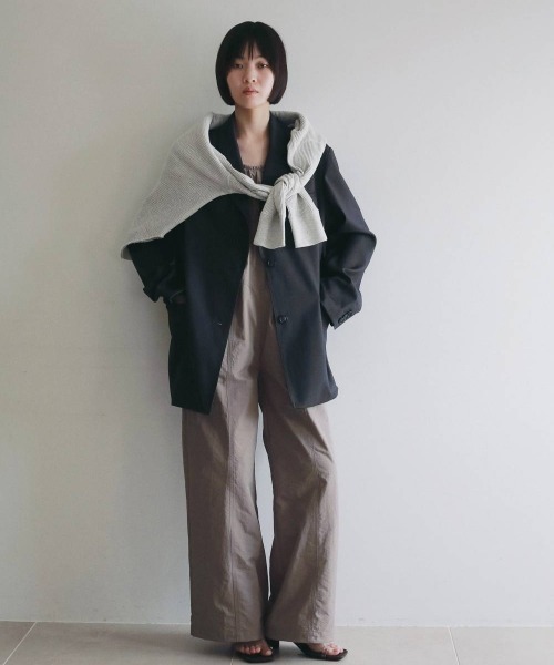 anuke（アンヌーク）の「anuke Gather Wide Combinaison（ワンピース・レディース・ブラック/ベージュ・38/36）」の10枚目の写真