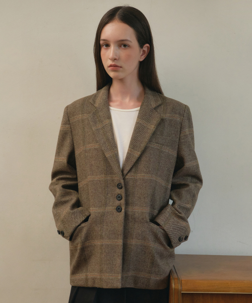OURNOSTALGIA(アワー ノスタルジア)の「Vintage wool check tailored half jacket_Brown(O25-OT03)(その他アウター・レディース・ブラウン・FREE)」の3枚目の写真