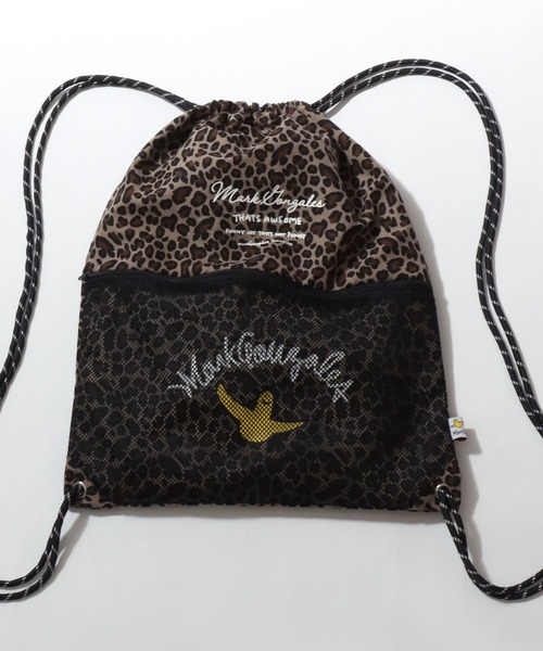 Mark Gonzales(マーク・ゴンザレス)の「MARK GONZALES ARTWORK COLLECTION/マークゴンザレス 別注 メッシュポケット ドローコード アソート ナップサック メンズ レディース(バックパック/リュック・メンズ・ブラック/ホワイト/ベージュ系その他/ブラック系その他/グリーン系その他・FREE)」の4枚目の写真