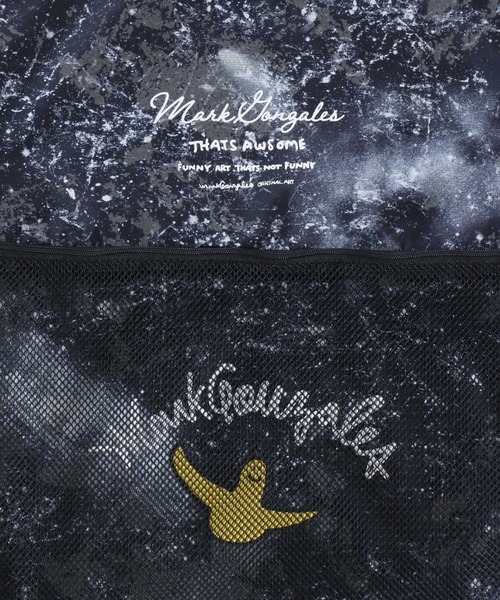Mark Gonzales(マーク・ゴンザレス)の「MARK GONZALES ARTWORK COLLECTION/マークゴンザレス 別注 メッシュポケット ドローコード アソート ナップサック メンズ レディース(バックパック/リュック・メンズ・ブラック/ホワイト/ベージュ系その他/ブラック系その他/グリーン系その他・FREE)」の16枚目の写真