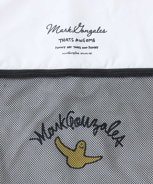 Mark Gonzales(マーク・ゴンザレス)の「MARK GONZALES ARTWORK COLLECTION/マークゴンザレス 別注 メッシュポケット ドローコード アソート ナップサック メンズ レディース(バックパック/リュック・メンズ・ブラック/ホワイト/ベージュ系その他/ブラック系その他/グリーン系その他・FREE)」の14枚目の写真