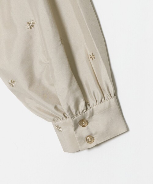 A DAY IN THE LIFE UNITED ARROWS(アデイインザライフユナイテッドアローズ)の「エンブロイダリースキッパーシャツ <A DAY IN THE LIFE>(シャツ/ブラウス・レディース・ダークブラウン/ブラック/ベージュ・FREE)」の19枚目の写真