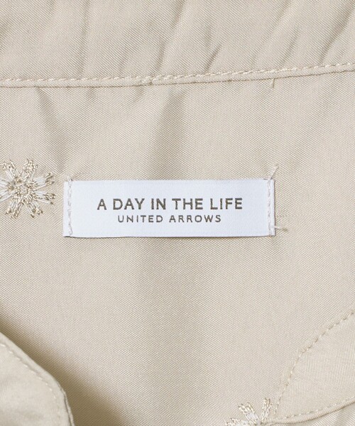 A DAY IN THE LIFE UNITED ARROWS(アデイインザライフユナイテッドアローズ)の「エンブロイダリースキッパーシャツ <A DAY IN THE LIFE>(シャツ/ブラウス・レディース・ダークブラウン/ブラック/ベージュ・FREE)」の8枚目の写真