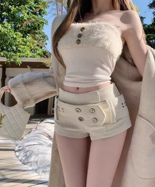 LAMPOON(ランプーン)の「コーデュロイショートパンツ(その他パンツ・レディース・ブラック/ベージュ/ブラウン・SMALL/MEDIUM/LARGE)」の7枚目の写真