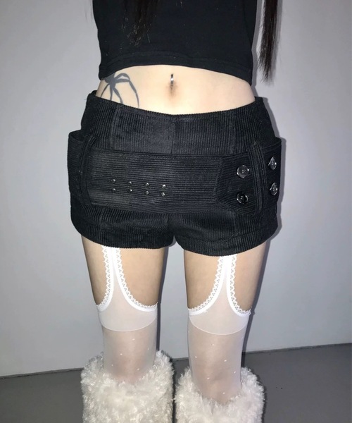 LAMPOON(ランプーン)の「コーデュロイショートパンツ(その他パンツ・レディース・ブラック/ベージュ/ブラウン・SMALL/MEDIUM/LARGE)」の14枚目の写真