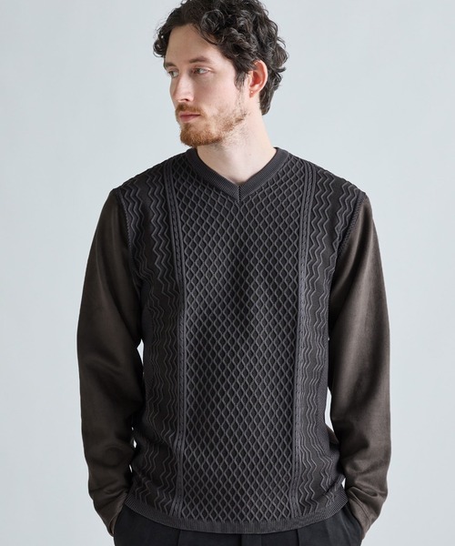 MEN'S BIGI（メンズビギ）の「アランパネル ニットコンビVネックロングTEE（Tシャツ/カットソー・メンズ・グレー/ブラウン/ネイビー・03/02/01/04）」の3枚目の写真