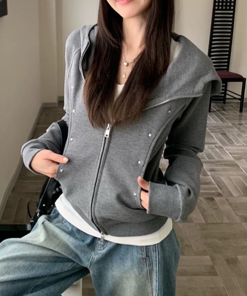 Vipoa(ヴィポア)の「studs zip up hoodie(パーカー・レディース・ブラック/グレー・FREE)」の17枚目の写真