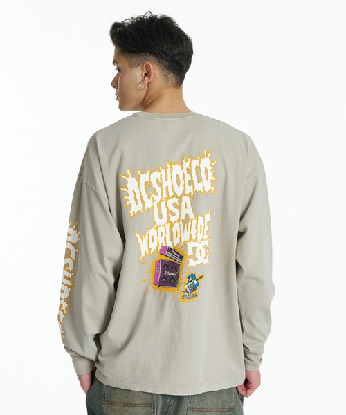 DC SHOES(ディーシーシューズ)の「DC SHOES メンズ 26 ELECTRIC LS ロンT 【2026年秋冬モデル】/バック袖プリント長袖ロンT(Tシャツ/カットソー・メンズ・ホワイト/ブラック/ホワイト系その他・MEDIUM/LARGE/X-LARGE)」の2枚目の写真