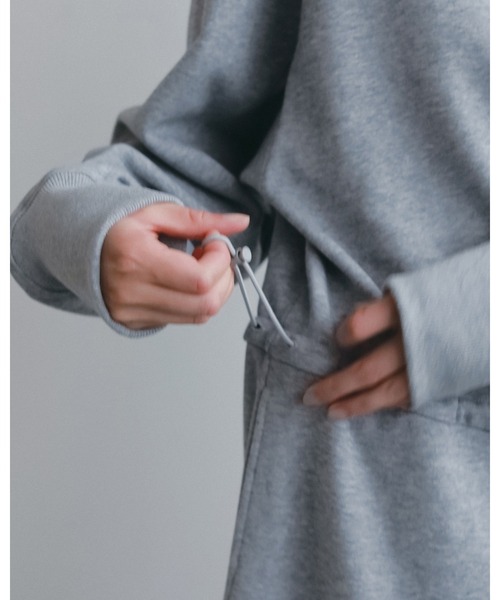anuke（アンヌーク）の「Halfzip Sweat Onepiece（ワンピース・レディース・グレー/ネイビー・38inch/36inch）」の15枚目の写真