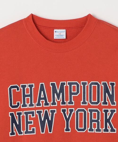 Champion(チャンピオン)の「Champion: クルーネック カレッジライク プリント ロゴ スウェット<KIDS>(スウェット・キッズ・ナチュラル/グレー/ブラック/オレンジ・120/130/140/150/160)」の6枚目の写真