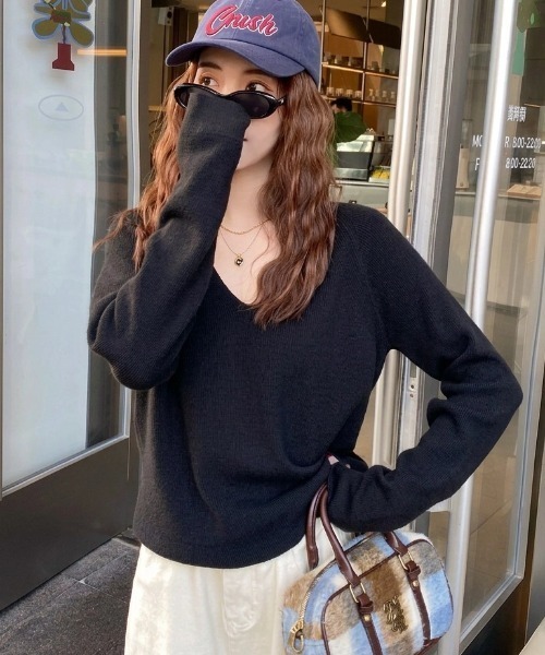 yuue' ( wear )（ユーイ）の「Vネックリブニットトップス/きれいめオフィスカジュアル（ニット/セーター・レディース・アイボリー/ホワイト/グレー/ダークブラウン/ブラック・FREE）」の16枚目の写真