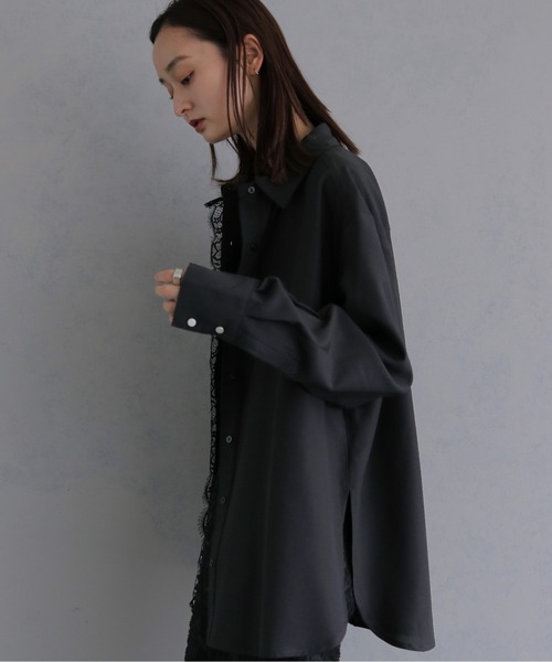 &g'aime(アンジェム)の「【&g'aime 】レース付きオーバーシャツ Lace Trimmed Over Shirt(シャツ/ブラウス・レディース・アイボリー/ブラック/チャコールグレー・FREE)」の18枚目の写真