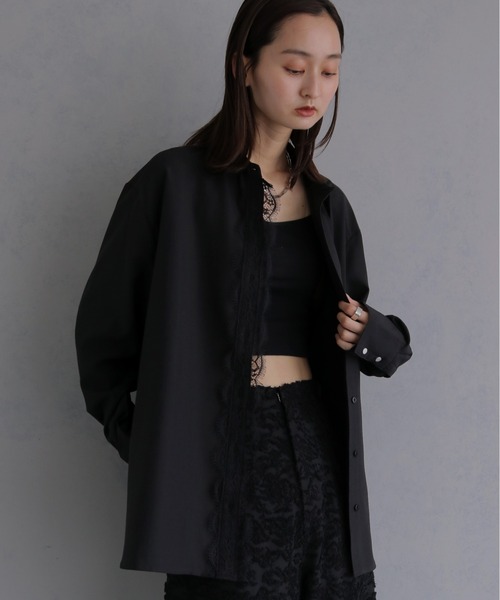 &g'aime(アンジェム)の「【&g'aime 】レース付きオーバーシャツ Lace Trimmed Over Shirt(シャツ/ブラウス・レディース・アイボリー/ブラック/チャコールグレー・FREE)」の17枚目の写真