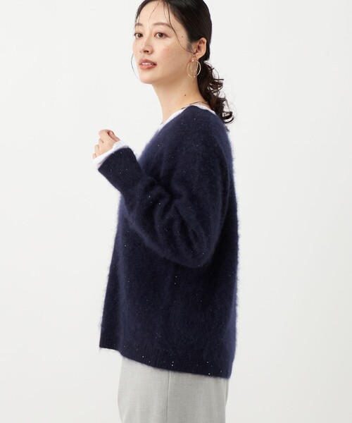 NOLLEY’S(ノーリーズ)の「ウールファースパンコールVネックプルオーバー(ニット/セーター・レディース・ラベンダー/ダークネイビー・38)」の13枚目の写真