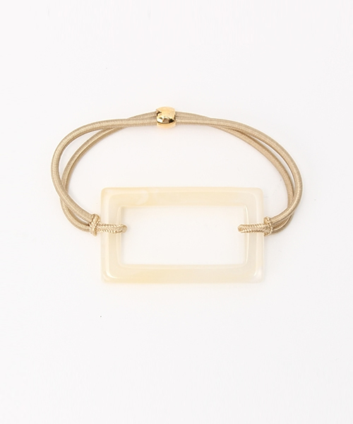 SMELLY（スメリー）の「SMELLY アクリルシカクポニー（ヘアゴム・レディース・ピンク/ブラック/アイボリー・ONE）」の2枚目の写真