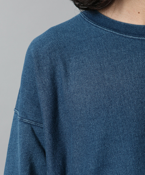 Champion(チャンピオン)の「Champion / チャンピオン × AMERICAN RAG CIE 別注リバースウィ-ブ インディゴ スウェットシャツ(C8-J024)(スウェット・メンズ・インディゴブルー/ダークインディゴブルー・SMALL/MEDIUM/LARGE)」の11枚目の写真