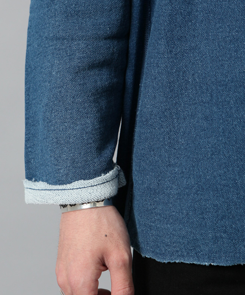 Champion(チャンピオン)の「Champion / チャンピオン × AMERICAN RAG CIE 別注リバースウィ-ブ インディゴ スウェットシャツ(C8-J024)(スウェット・メンズ・インディゴブルー/ダークインディゴブルー・SMALL/MEDIUM/LARGE)」の12枚目の写真