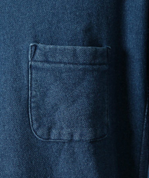 Champion(チャンピオン)の「Champion / チャンピオン × AMERICAN RAG CIE 別注リバースウィ-ブ インディゴ スウェットシャツ(C8-J024)(スウェット・メンズ・インディゴブルー/ダークインディゴブルー・SMALL/MEDIUM/LARGE)」の13枚目の写真