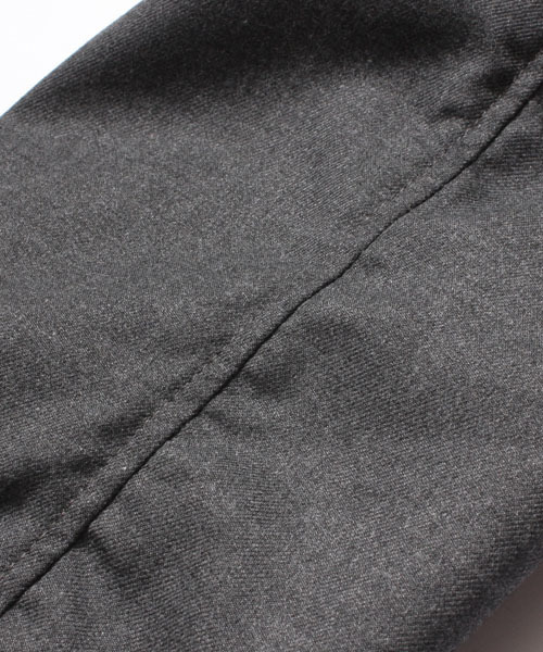 SILAS（サイラス）の「EASY PLEATED PANTS(MADE IN JAPAN)（その他パンツ・メンズ・チャコール/ネイビー・34inch/30 inch/32inch）」の6枚目の写真