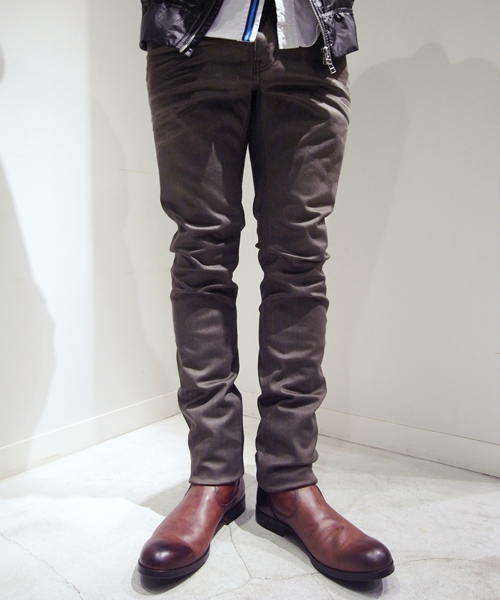 SHIPS JET BLUE（シップスジェットブルー）の「LEE: スキニージェギンスパンツ（その他パンツ・メンズ・ダークグレー/コバルトブルー/ブラック/ネイビー/グレー/ベージュ/オリーブ・MEDIUM/SMALL/LARGE）」の5枚目の写真