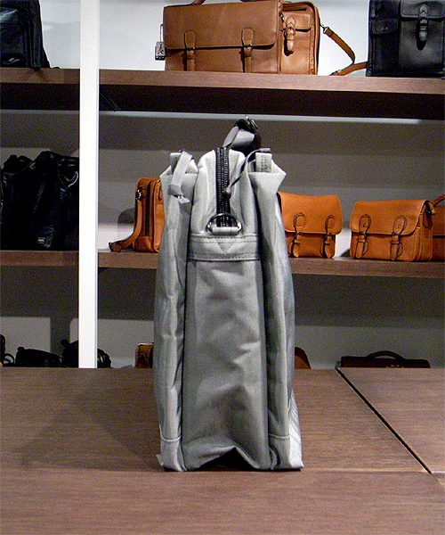 PORTER（ポーター）の「PORTER EINS OVERNIGHTER <B印 YOSHIDA SELECT