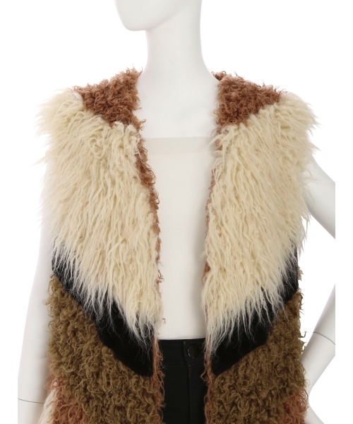 MURUA(ムルーア)の「MIX FAKE FUR VEST(その他アウター・レディース・アイボリー/マルチ・FREE)」の8枚目の写真