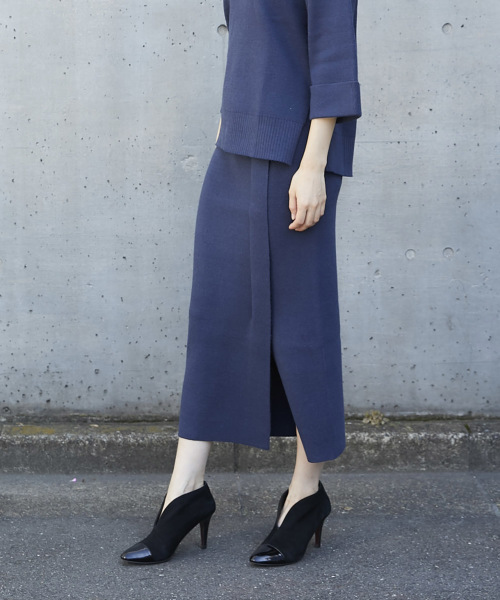 Emma Taylor（エマテイラー）の「アンゴラ混ラップテイストニットスカート（スカート・レディース・ネイビー/グレー/グリーン/ベージュ系その他・FREE）」の4枚目の写真